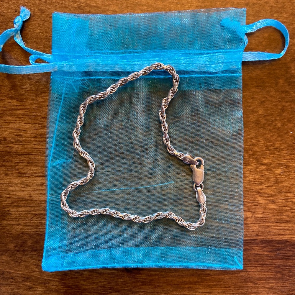 Sterling silver 8 3/4” rope bracelet
